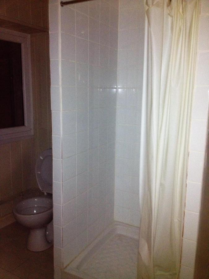 Hebergement Pour 2 Personnes,1 Chambres, Salon, Salle A Manger, Grand Garage Possibilite D'Un Lit 1 Personne Supplementaire Pour 15 Euros Sancoins Екстер'єр фото